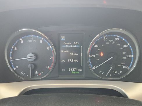 Used 2017 Toyota RAV4 Limited w/ Advanced Technology Package FWD image 15