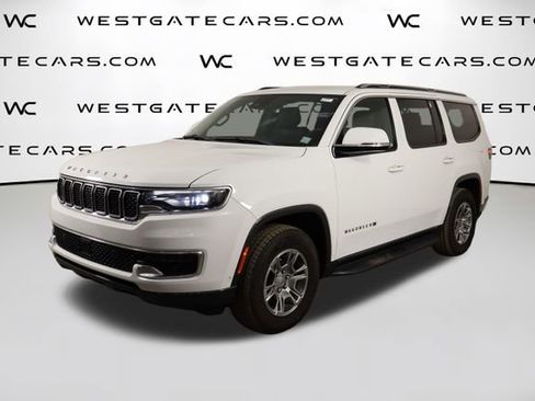 Used 2022 Jeep Wagoneer Series I image 1