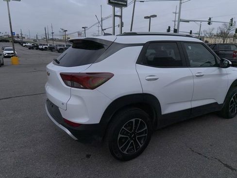 Used 2025 Chevrolet TrailBlazer LT image 11