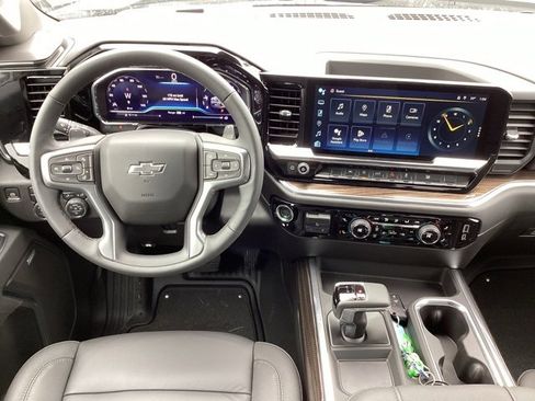 New 2025 Chevrolet Silverado 1500 RST w/ Convenience Package II image 10