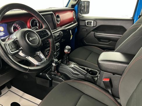 Used 2022 Jeep Wrangler Unlimited Rubicon w/ LED Lighting Group image 16