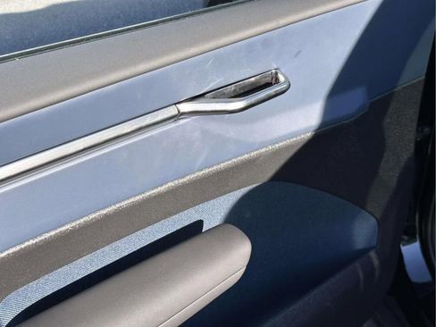 New 2026 Volvo EX30 Plus w/ Protection Package Premier image 16