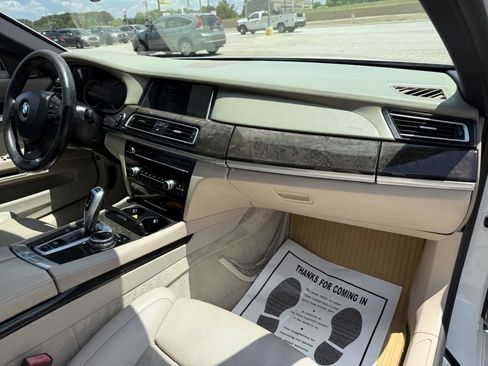 Used 2014 BMW 740i RWD image 29