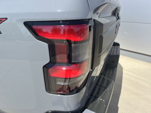 New 2026 Nissan Frontier PRO-4X w/ Tow Package AWD/4WD image 15