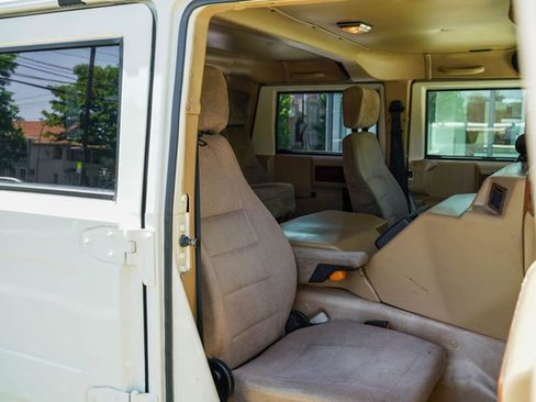Used 1995 HUMMER H1 4-Door Wagon image 60