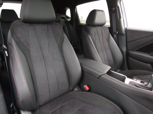 Certified 2025 Acura ADX A-Spec AWD/4WD image 11