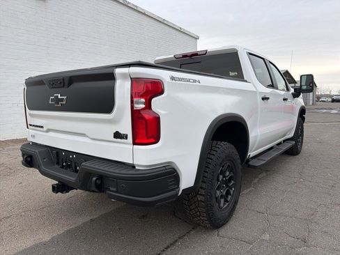 Used 2024 Chevrolet Silverado 1500 ZR2 w/ ZR2 Bison Edition image 2