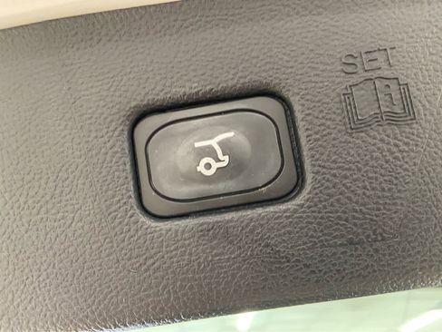 Used 2024 Ford Edge ST w/ Equipment Group 401A image 12