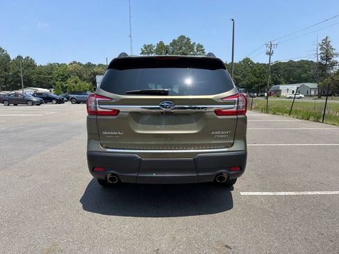 Used 2024 Subaru Ascent Touring AWD/4WD image 6