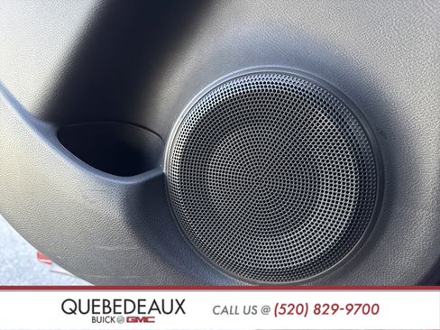 Used 2023 Nissan Kicks SR w/ SR Premium Package image 23