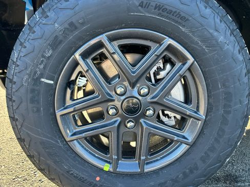 Used 2026 Jeep Wrangler Unlimited Sport AWD/4WD image 14