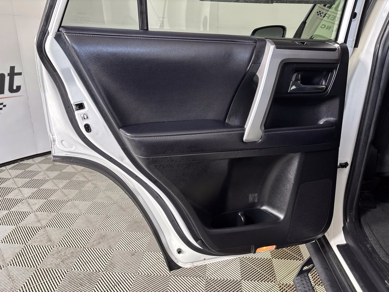 Used 2019 Toyota 4Runner SR5 RWD image 22