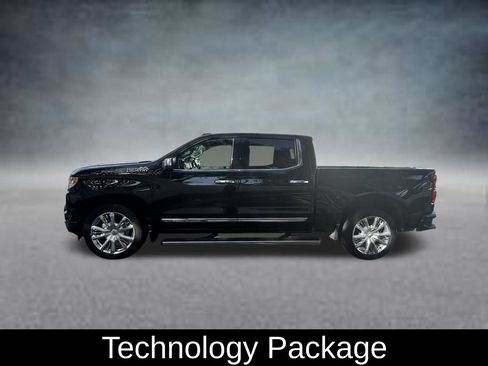 Used 2024 Chevrolet Silverado 1500 High Country w/ Technology Package RWD image 4