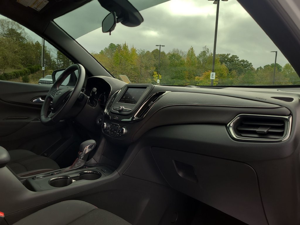 Used 2022 Chevrolet Equinox RS w/ LPO, Floor Liner Package FWD image 19