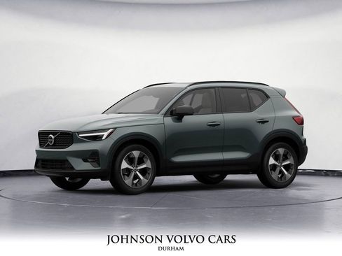 New 2026 Volvo XC40 B4 Plus w/ Climate Package image 1
