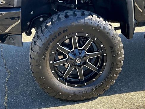 Used 2020 Chevrolet Silverado 2500 High Country w/ Z71 Off-Road Package image 11