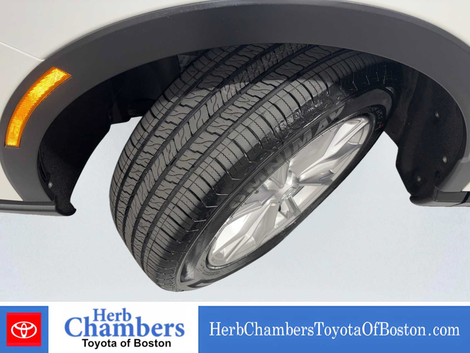 Used 2023 Honda CR-V EX image 13