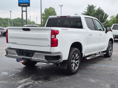 Used 2023 Chevrolet Silverado 1500 LT AWD/4WD image 3