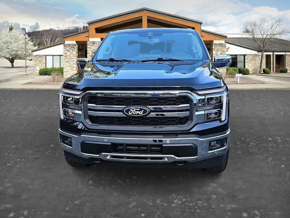 Used 2025 Ford F150 Lariat w/ Equipment Group 502A High AWD/4WD image 2