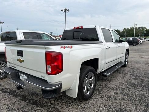 Used 2017 Chevrolet Silverado 1500 LTZ w/ Sport Package AWD/4WD image 13