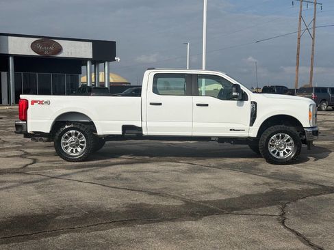 Used 2023 Ford F350 XL w/ FX4 Off-Road Package image 2
