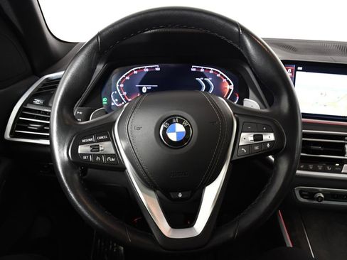 Used 2022 BMW X5 xDrive40i w/ Premium Package AWD/4WD image 19