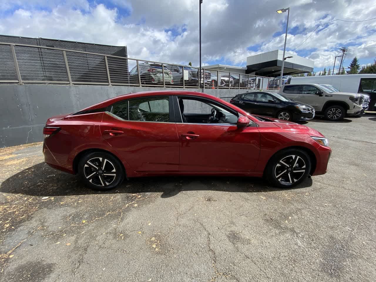 Used 2024 Nissan Sentra SV FWD image 7
