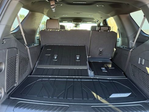 New 2026 Chevrolet Tahoe LT image 19