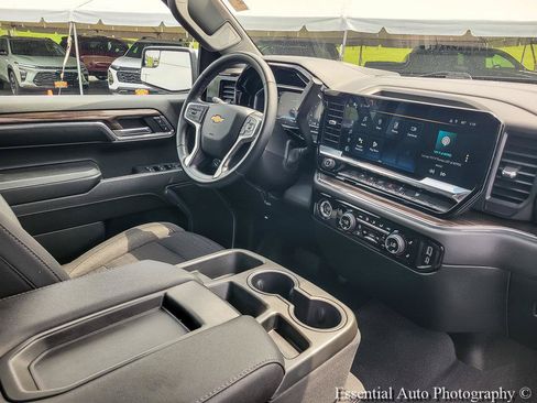 Certified 2024 Chevrolet Silverado 1500 LT AWD/4WD image 26