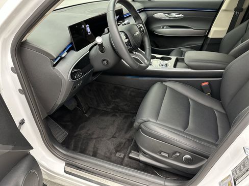 Certified 2026 Genesis GV70 2.5T Select image 11