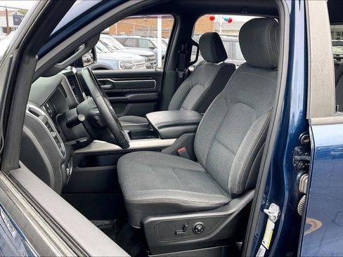 Used 2019 RAM 1500 Big Horn AWD/4WD image 24