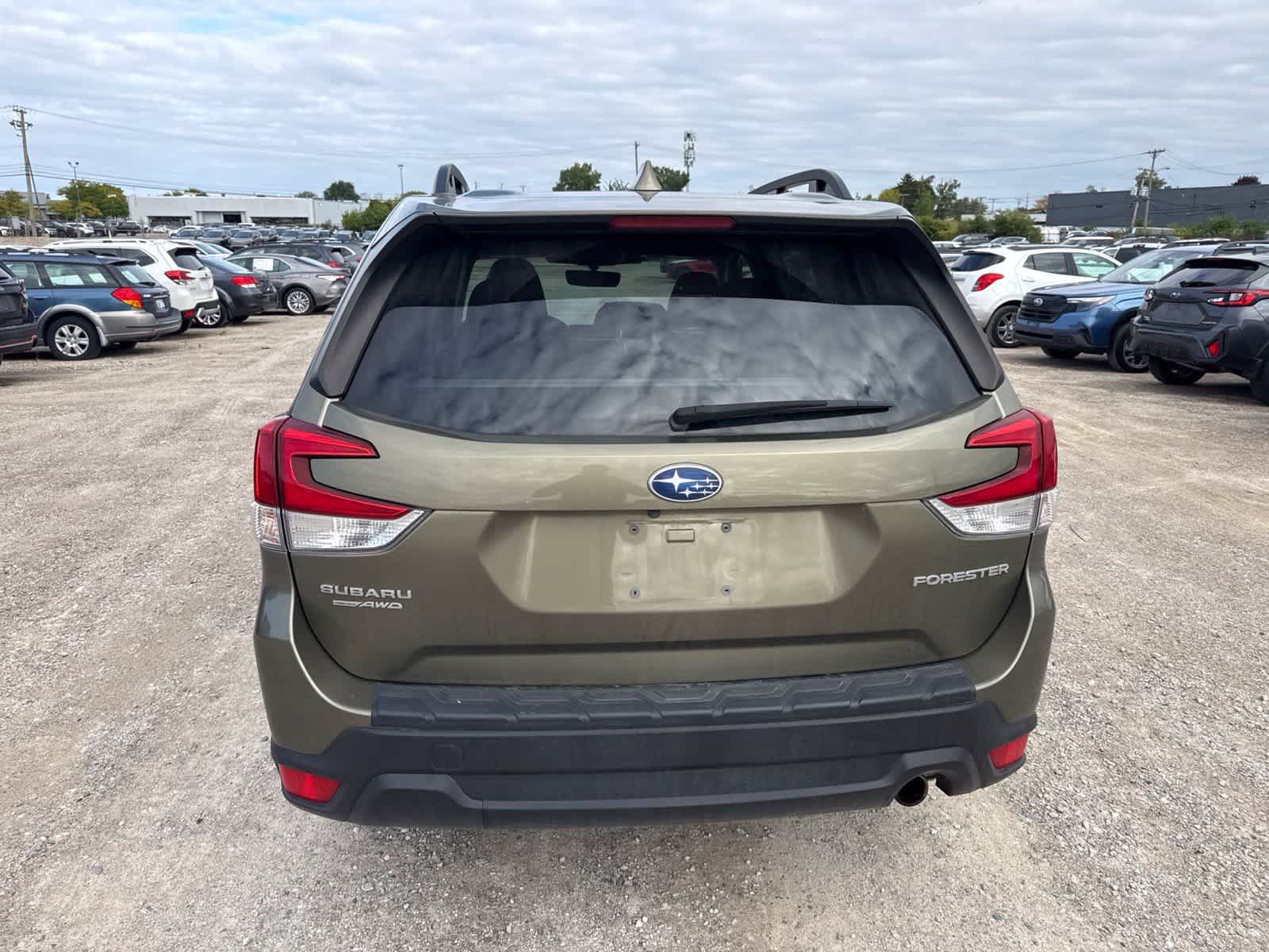 Used 2023 Subaru Forester Limited w/ Popular Package #2 AWD/4WD image 13