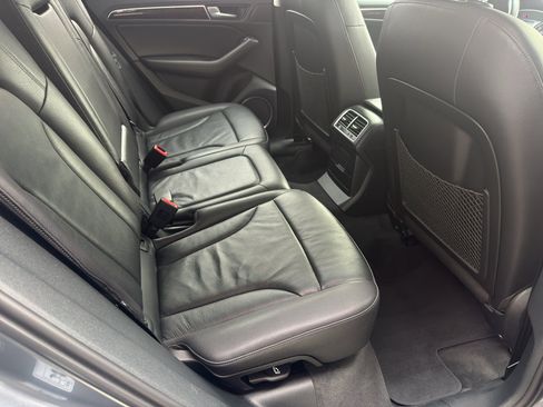 Used 2016 Audi Q5 2.0T Premium Plus w/ Technology Package image 15