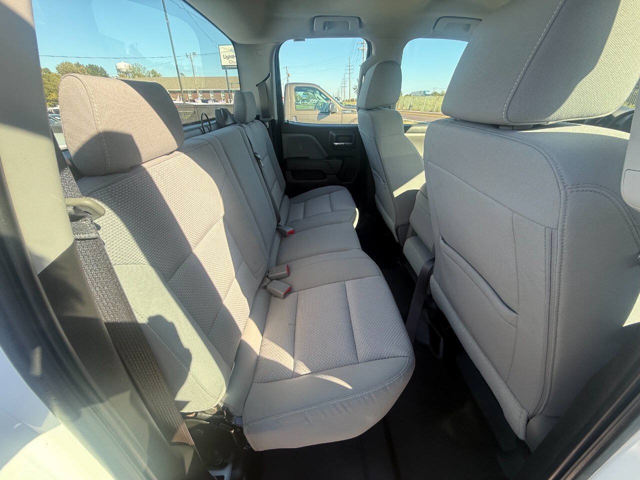 Used 2017 Chevrolet Silverado 1500 W/T w/ Trailering Package RWD image 10