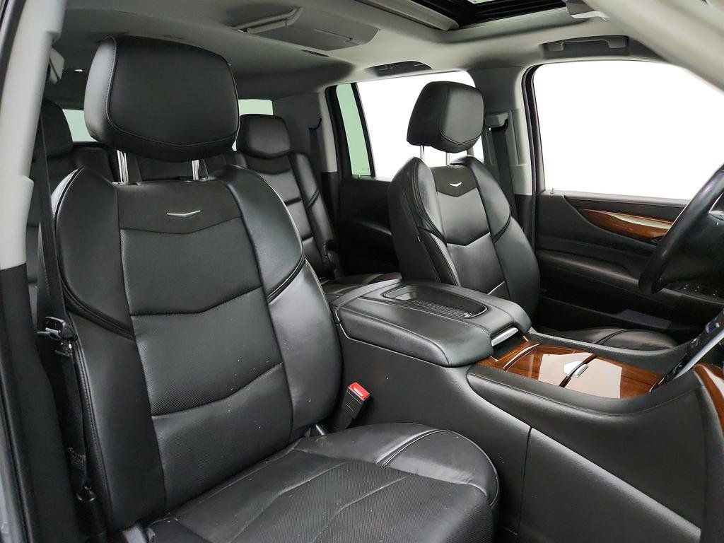 Used 2019 Cadillac Escalade ESV Premium Luxury AWD/4WD image 28