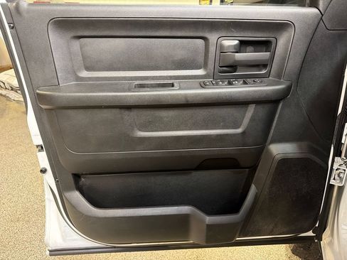 Used 2022 RAM 2500 Tradesman AWD/4WD image 31