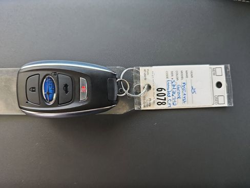 Used 2025 Subaru Ascent Limited AWD/4WD image 39