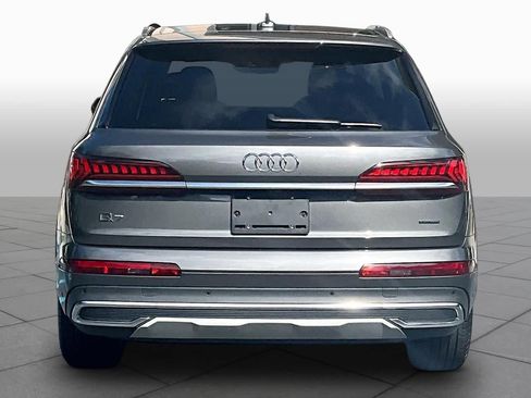 Used 2020 Audi Q7 3.0T Premium Plus AWD/4WD image 5