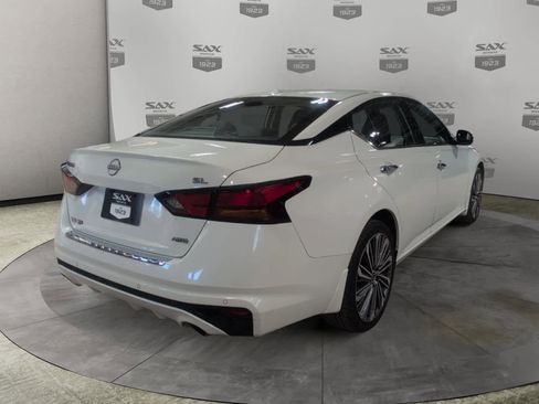 Used 2023 Nissan Altima 2.5 SL AWD/4WD image 5