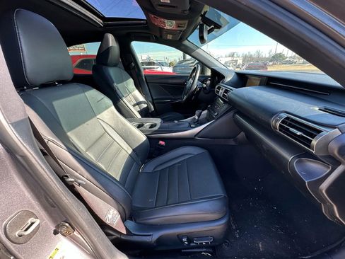 Used 2015 Lexus IS 250 w/ F-Sport Package RWD image 13