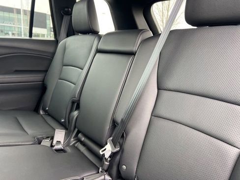 Used 2023 Honda Passport EX-L image 33