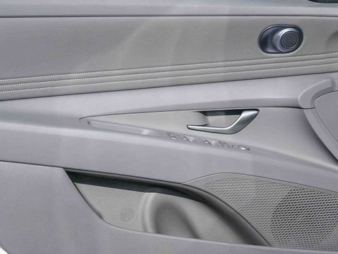 New 2026 Hyundai Elantra Sport image 22