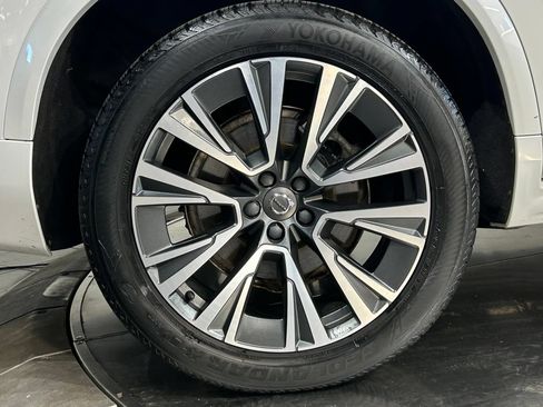 Used 2020 Volvo XC90 T5 Momentum w/ Protection Package Premier AWD/4WD image 20