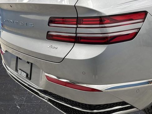 Used 2025 Genesis GV80 2.5T Advanced image 35