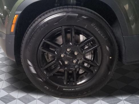 New 2026 Land Rover Defender 110 S AWD/4WD image 9