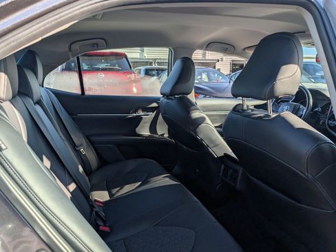 Used 2022 Toyota Camry XSE image 16