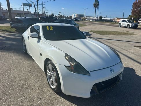 Used 2012 Nissan 370Z Coupe image 4