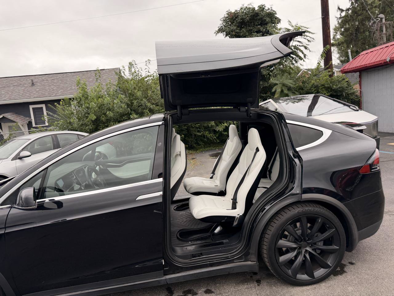 Used 2017 Tesla Model X 75D AWD/4WD image 24