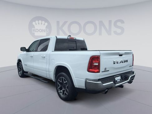 Used 2025 RAM 1500 Laramie AWD/4WD image 4