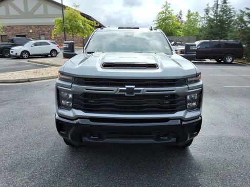 Certified 2024 Chevrolet Silverado 2500 Custom w/ Custom Value Package AWD/4WD image 2